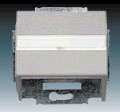 Kryt 1758-866 komunikanej zsuvky uachtil oce 2CKA001724A4272