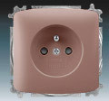 Z�suvka 5519A-A02357 R2 s krytom s clonkami �erven� 5519A-A02357 R2