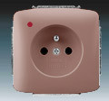Z�suvka 5598A-A2349 R2 s prep�. ochr. bez r�m�eka �erven� 5598A-A2349 R2