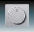 Kryt 6540-52-102 stmieva�a s oto�n�m ovl�dan�m hlin�kov� strieborn� 2CKA006599A2952